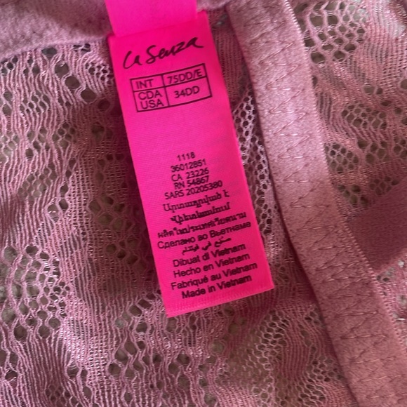 NWOT: La Senza beyond sexy ultimate plunge Bra 34DD NEW - Picture 7 of 10